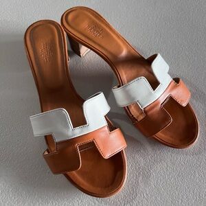 Hermès Oasis Sandal Size 38
